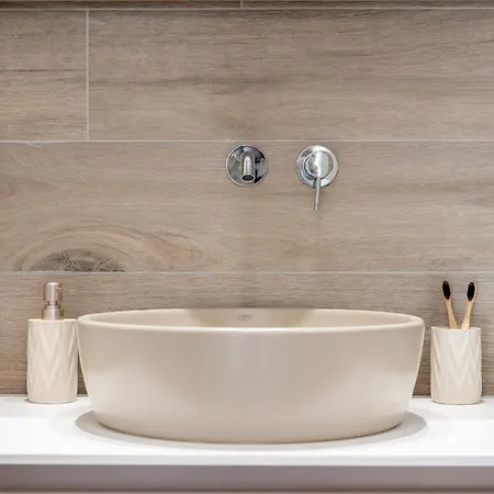 公寓 Elysian Beachfront Luxury With Jacuzzi - Sea & View - Adults Only 科斯镇